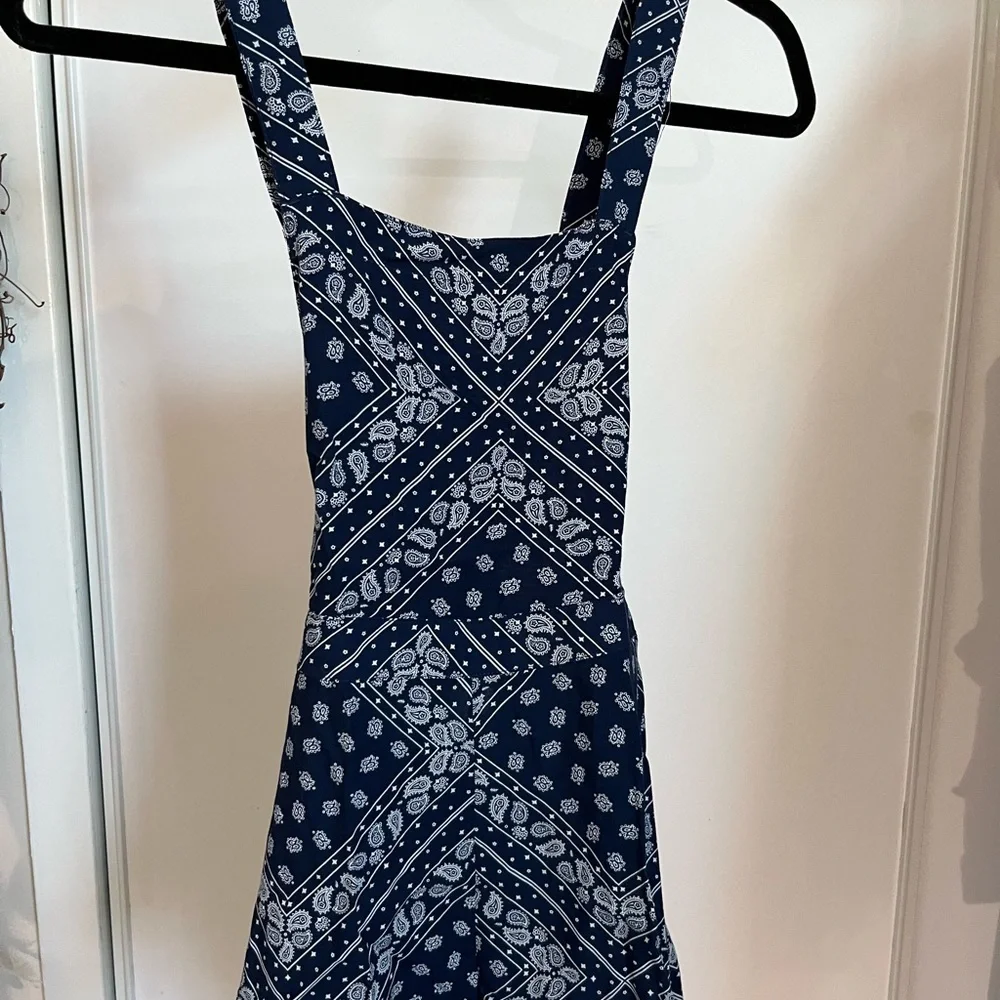 Divided Romper - Picture 2 of 4